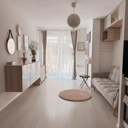 Z Ogrodkiem I Widokiem Na Apartment Gdansk